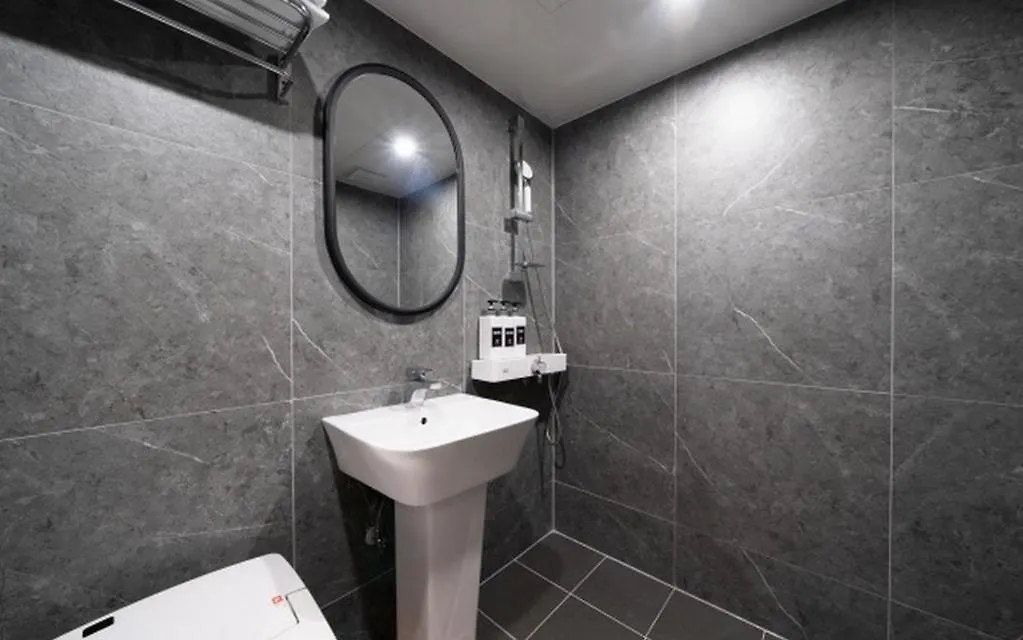 Motel Jongro Hotel Laboum