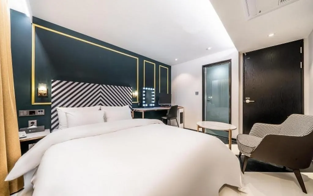 ** Motel Jongro Hotel Laboum South Korea