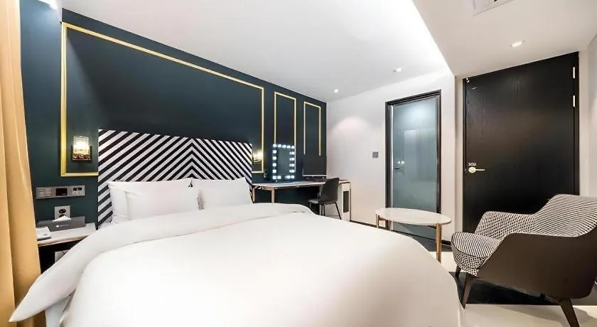Jongro Hotel Laboum South Korea