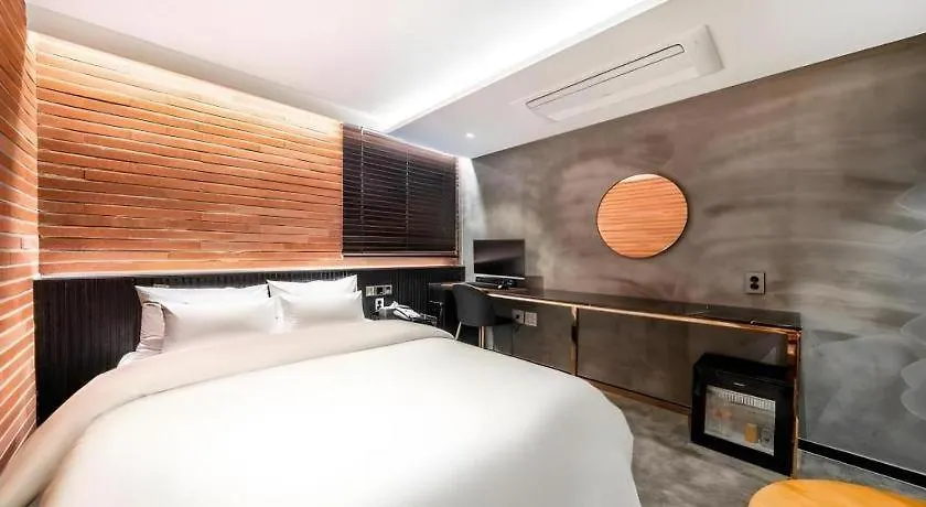 Jongro Hotel Laboum South Korea