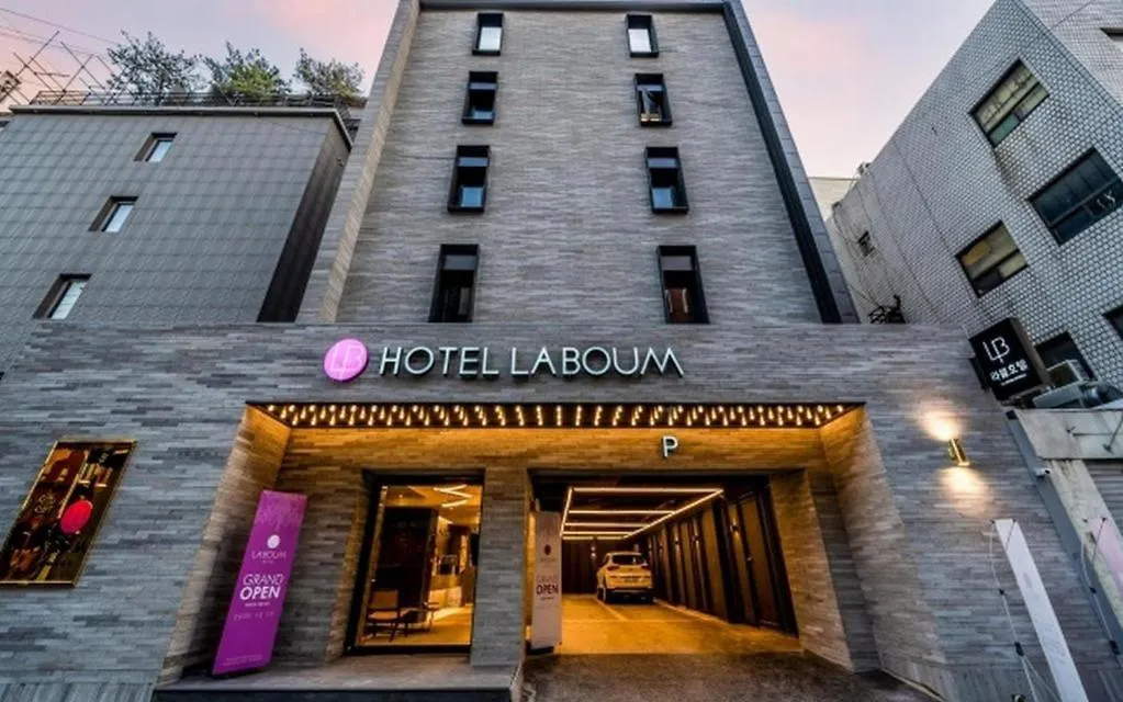 Jongro Hotel Laboum